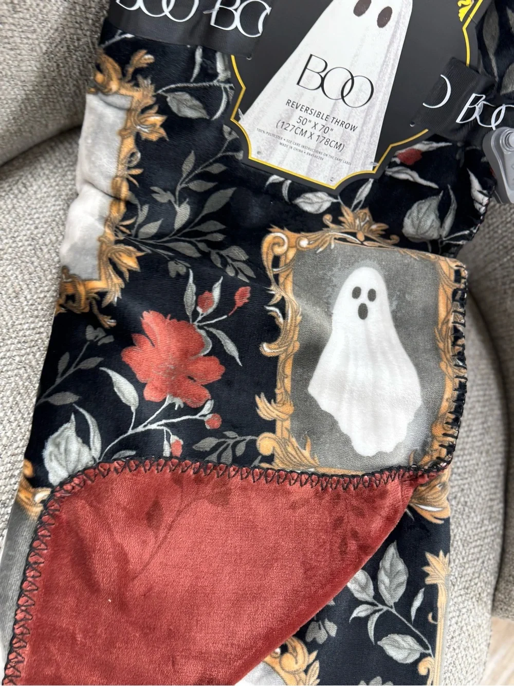 Black & Red Halloween Ghost Throw Blanket